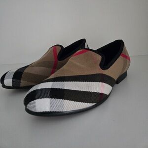 Merlutti Plaid Canvas Slip-On Loafers Size 7 | Classic  Comfort Flats